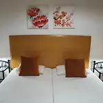 Flamingo 3*