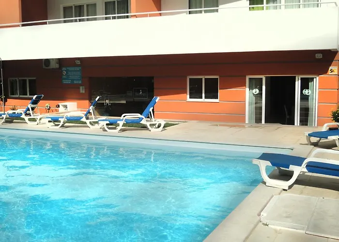 Flamingo 3*