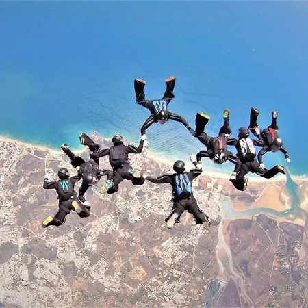 Aparthotel Flamingo 3*