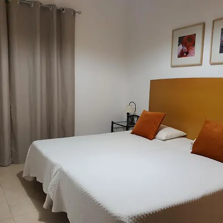 Flamingo Lägenhetshotell 3*